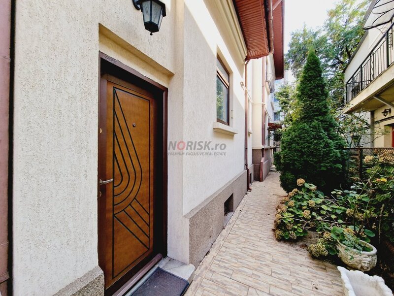 Dogarilor, vila superba stil brancovenesc,